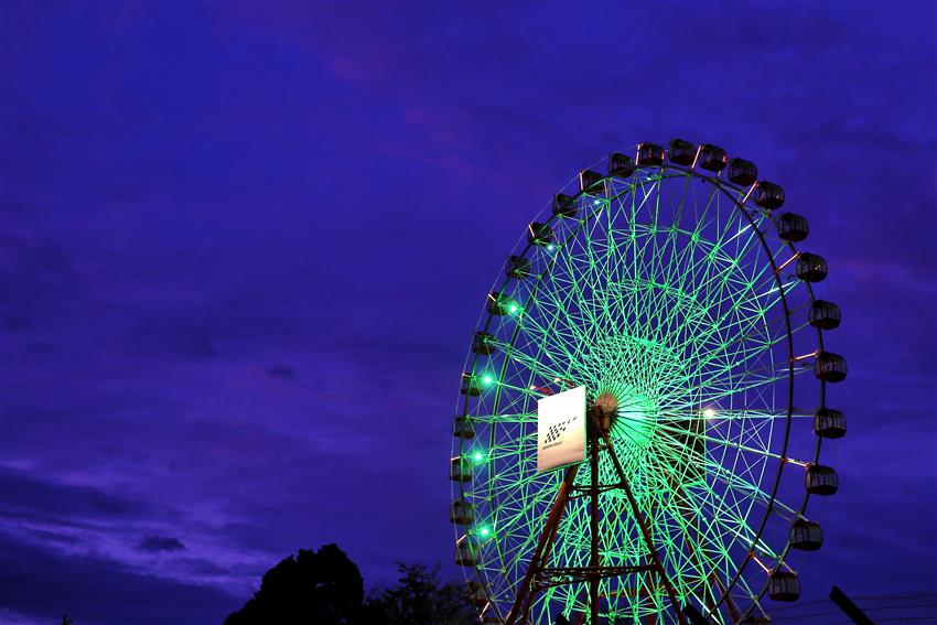 Ferris wheel at night